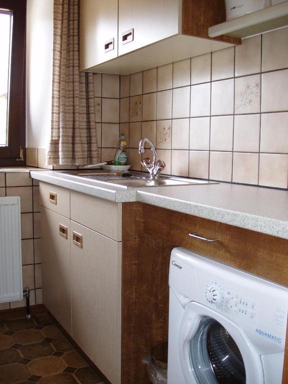 Haus Sonnleite Apartment Тринц Стая снимка